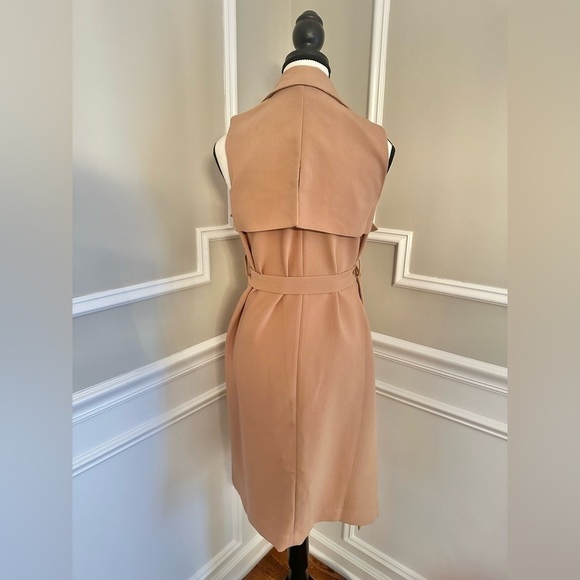 NWT! Freeway Tan Double Breasted Vest Trench. Women’s Size Small - Picture 4 of 9